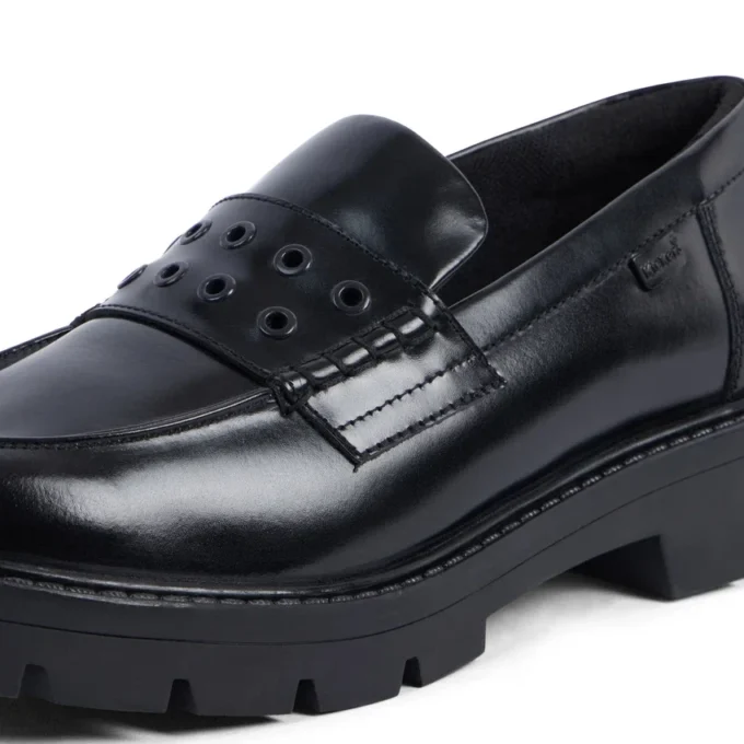 Yetişkin Kadın Kori Loafer Perçinli Deri Siyah